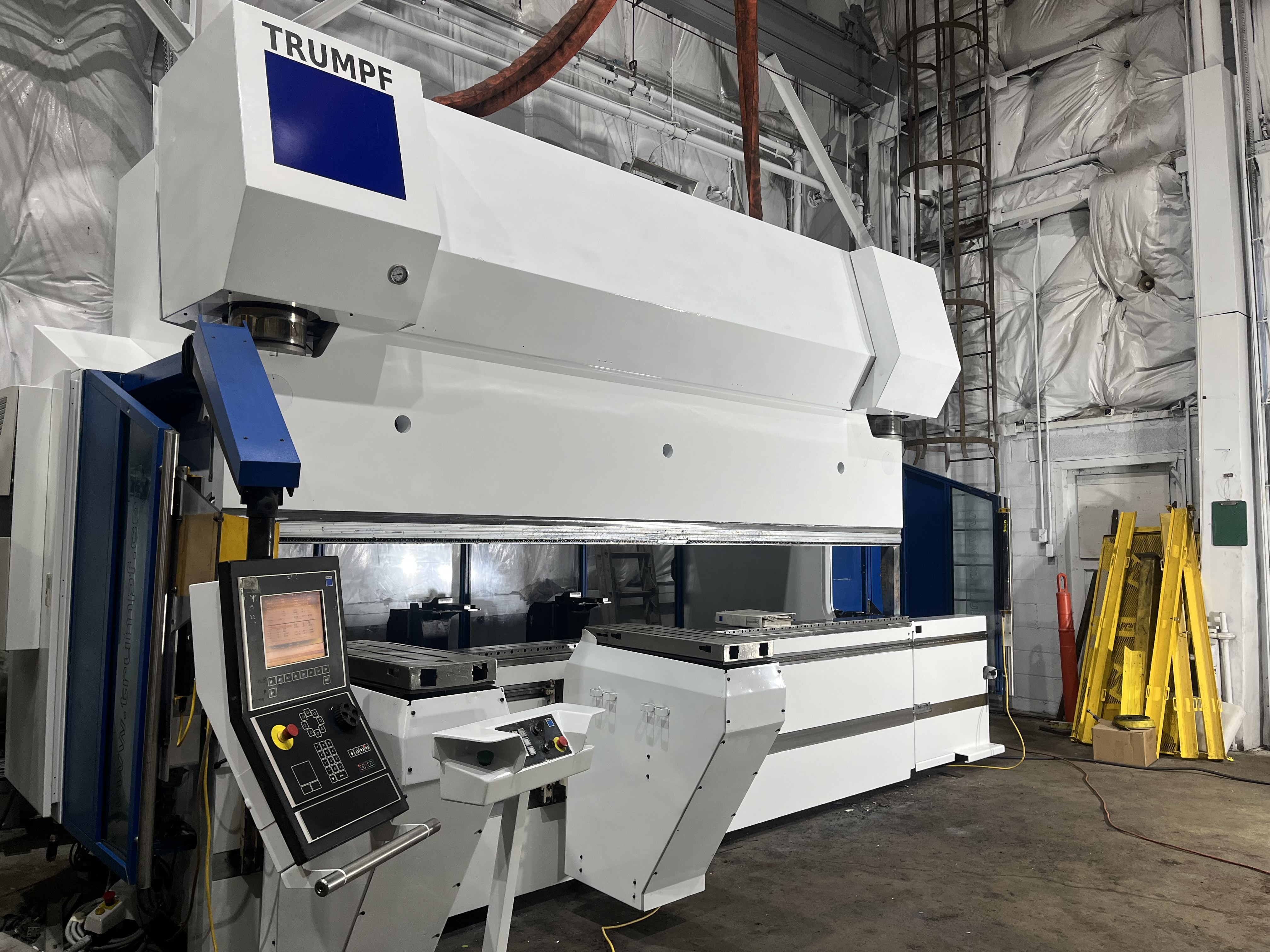 352 Ton X  14’ 2006 Trumpf Trumabend V320 CNC Hydraulic Press Brake 